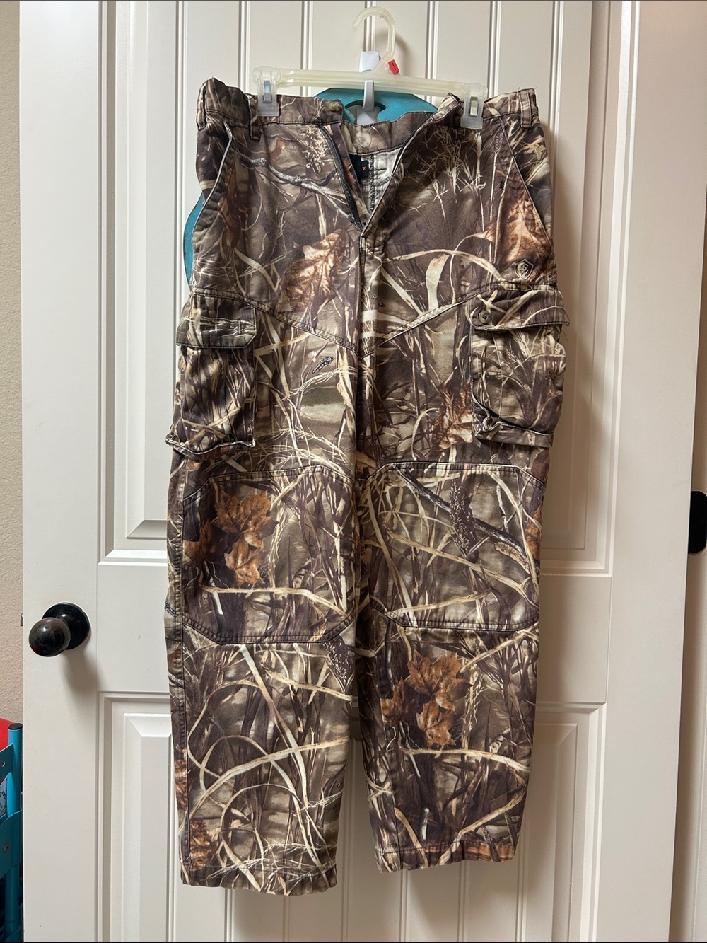 Men's Brown Camo Cargo Pants with Multiple Pockets